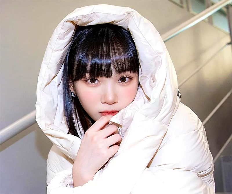 Chaewon LE SSERAFIM.