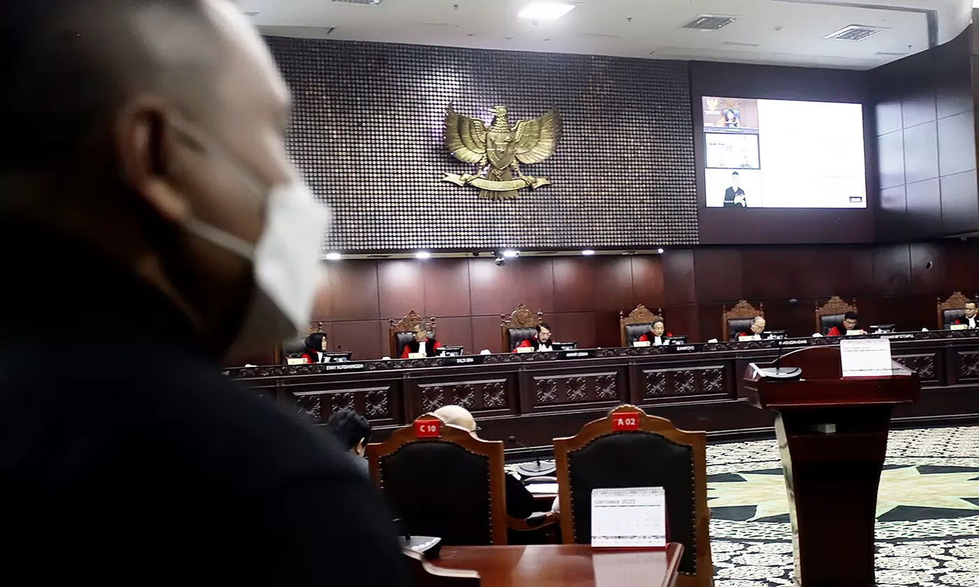 Suasana dalam sidang di Gedung MK, Jalan Medan Merdeka Barat, Gambir, Jakarta Pusat, Senin (15/10/2023).