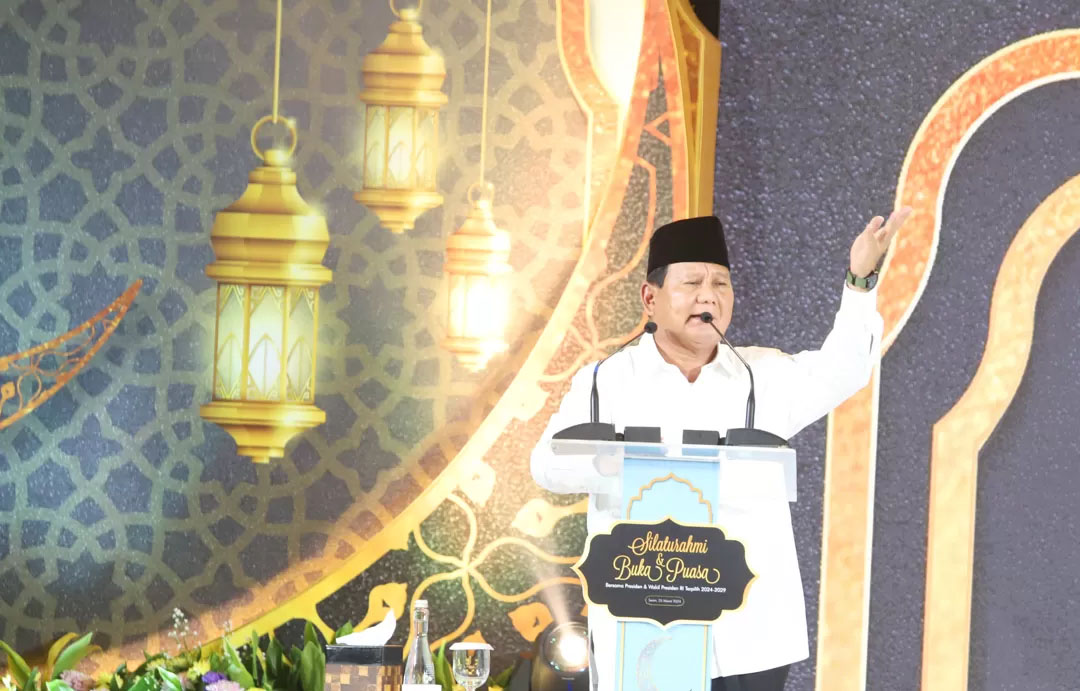 Presiden terpilih periode 2024-2029 Prabowo Subianto saat menghadiri silaturahmi dan buka puasa bersama TKN di Jakarta, Senin (25/3/2024).
