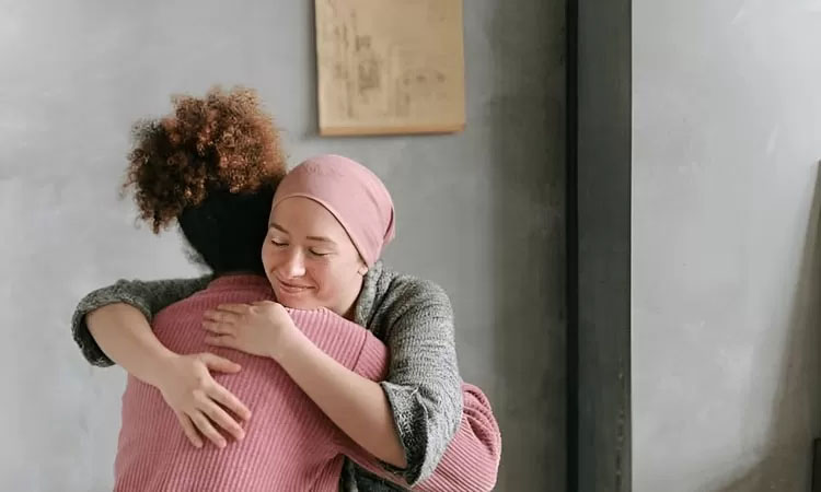 Salah satu ciri-ciri kecerdasan emosional ialah keberanian untuk memaafkan.