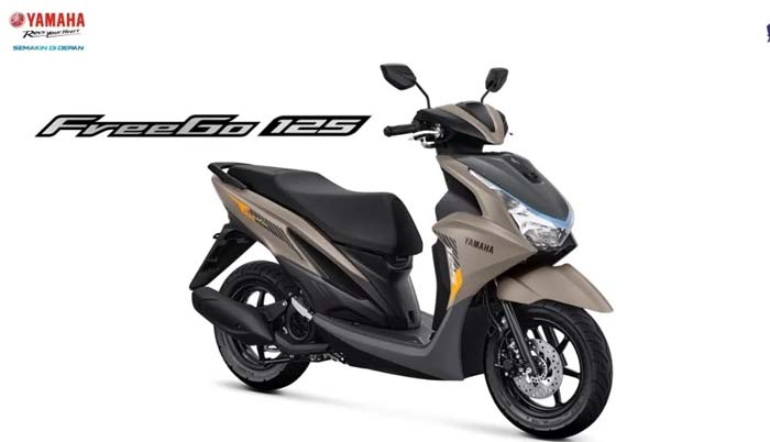 Yamaha FreeGo 125 tam&shy;pil lebih gagah dengan warna baru.