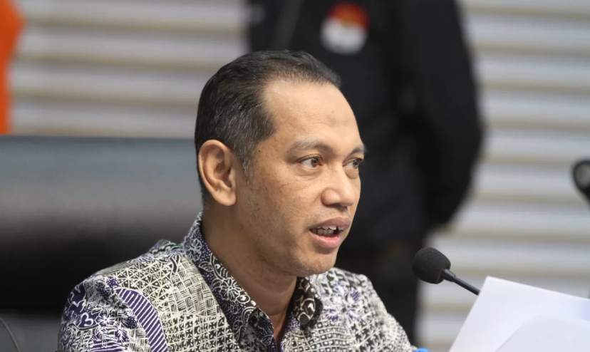 NURUL GUFRON