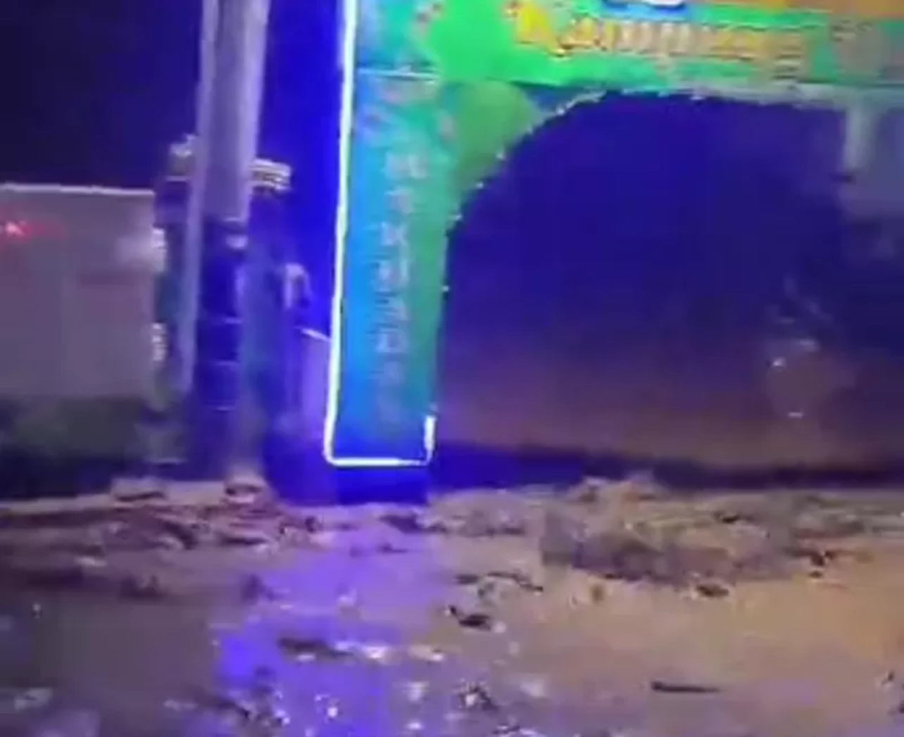 Banjir bandang (galodo) di kawasan Galudua, Kecamatan IV Koto, Agam, Sabtu (11/5/2024) malam.