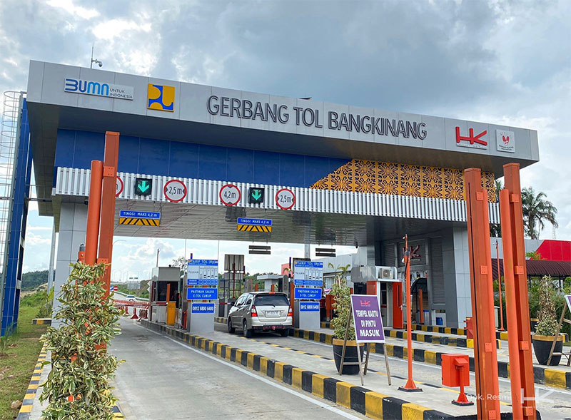 PT Hutama Karya mencatat kendaraan yang melintasi Tol Pekanbaru-Bangkinang (Pekbang): 31.579 kendaraan atau meningkat 23% dari VLL normal.