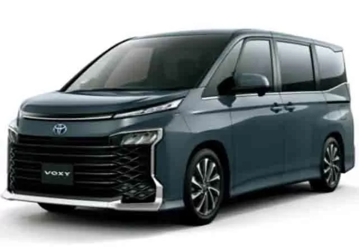 Toyota Voxy.