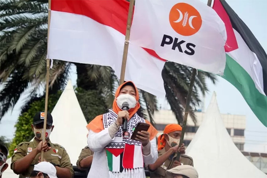 Ilustrasi kader PKS berorasi