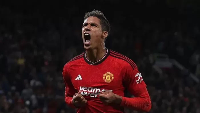 Raphael Varane saat berkostum Manchester United