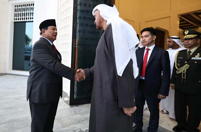 Presiden RI terpilih Prabowo Subianto dan Wapres RI Gibran Rakabuming Raka berkunjung menemui Presiden UEA Syeikh Mohamed bin Zayed Al Nahyan (MBZ) di  Abu Dhabi, Senin (13/5/2024).