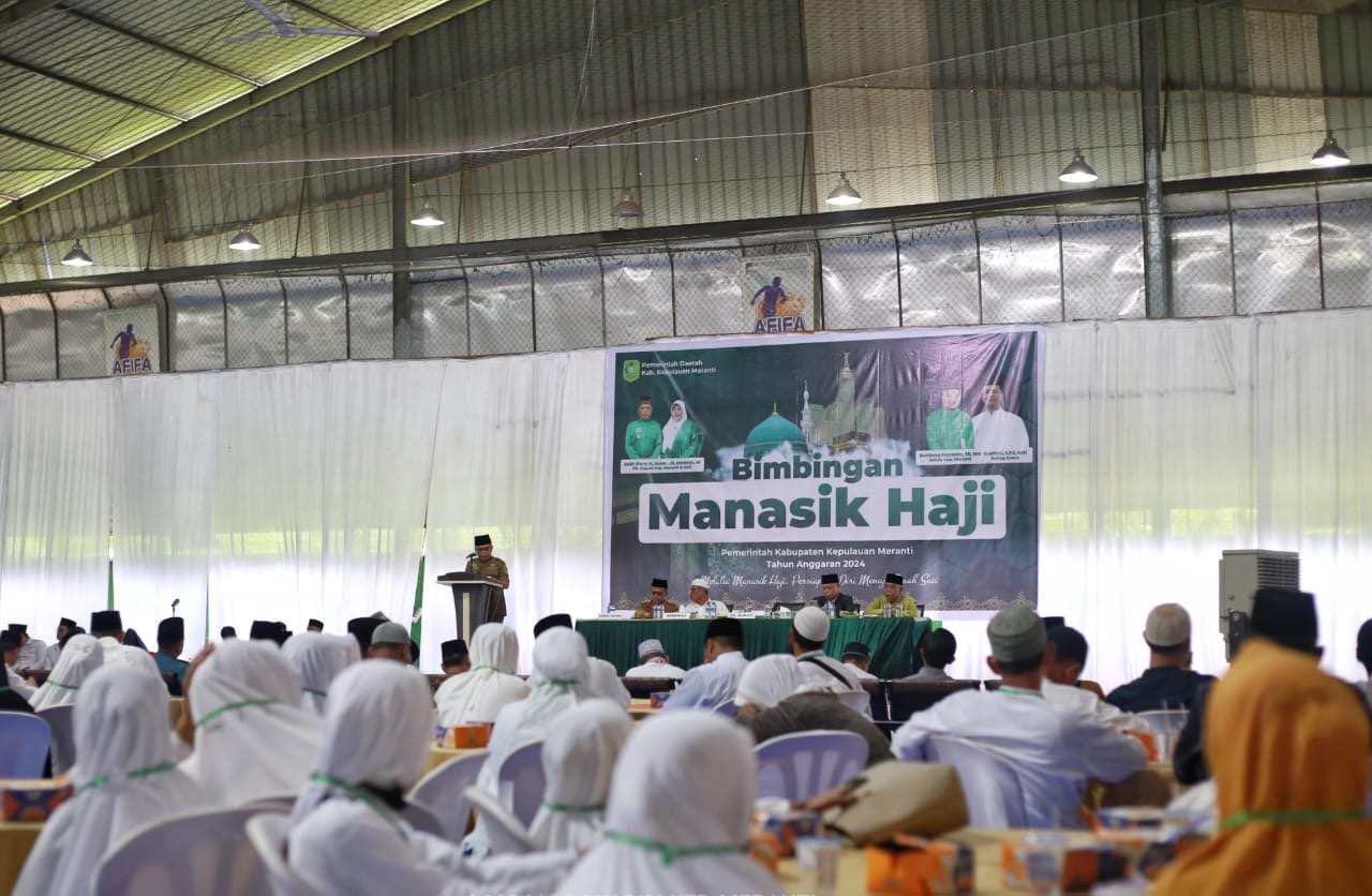 Bimbingan manasik haji tingkat Kabupaten Kepulauan Meranti 1445 hijriah tahun 2024, di Gedung Afifa Selatpanjang, Selasa (7/5/2024).