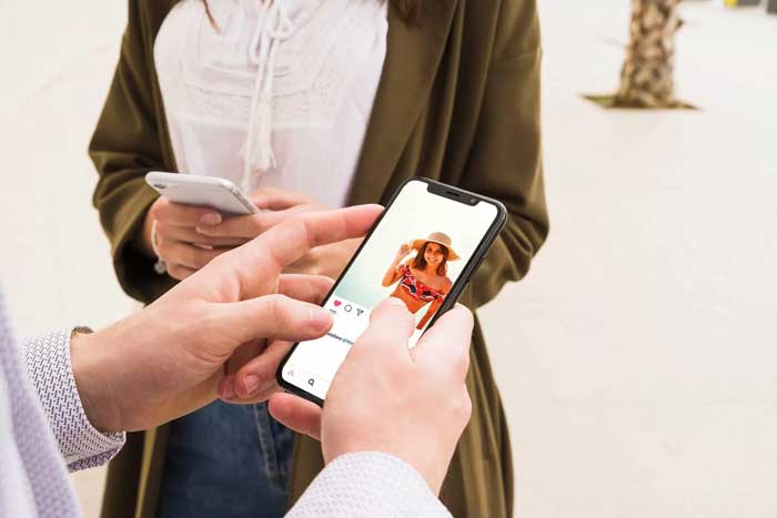 Ilustrasi orang yang suka mem-posting di Instagram.