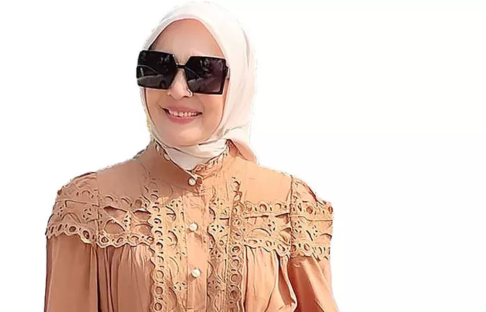 Henidar Amroe merintis bisnis clothing sejak 12 tahun lalu dengan fokus pada busana perempuan.