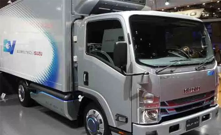 PT Isuzu Astra Motor Indonesia juga tak mau ketinggalan akan menampilkan sebuah kendaraan listriknya saat ajang Gaikindo Indonesia International Auto Show (GIIAS) 2024