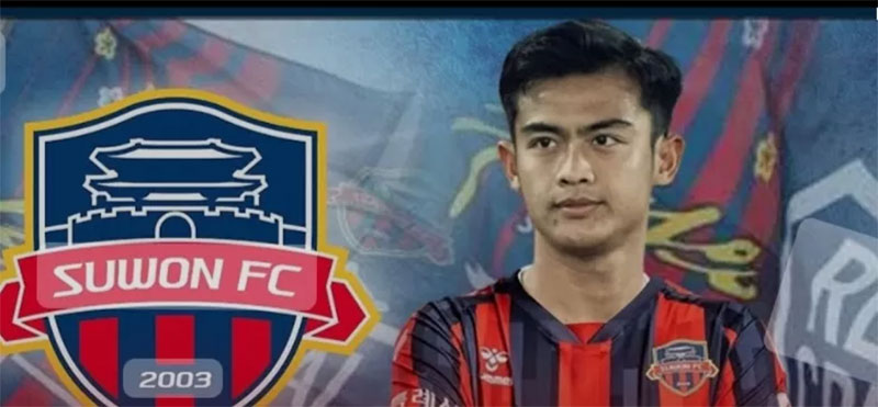 Pratama Arhan jalani debut bersama Suwon FC sebagai pemain pengganti. Baru tiga menit masuk lapangan,Arhan langausng diganjar kartu merah.