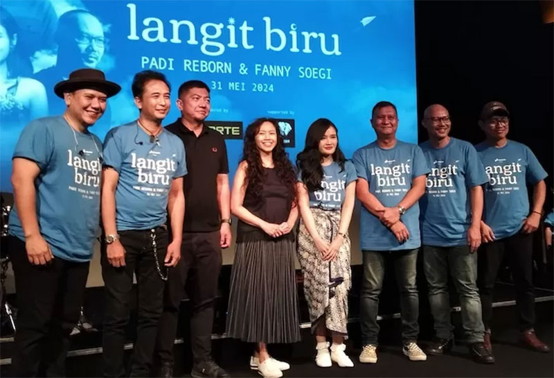 Gebrakan baru Padi Reborn di industri musik Tanah Air sebagai persembahan spesial untuk Sobat Padi. Grup musik yang aktif sejak 1997 silam itu merilis single berjudul Langit Biru bersama Fanny Soegi.