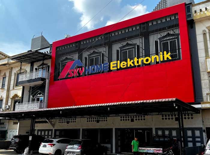 GRAND OPENING: Sky Home Elektronik Bagan Batu yang menjual produk unggulan MODENA resmi grand opening, Sabtu (1/6/2024).