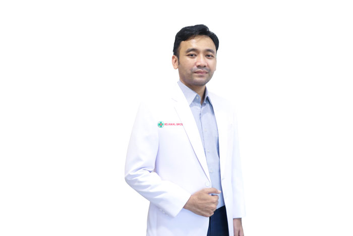 dr Yudhistira Kurnia Sp JP FIHA Spesialis Jantung dan Pembuluh Darah RS Awal Bros Sudirman Pekanbaru