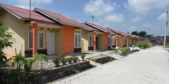 Ilustrasi pembiayaan pembelian rumah di perumahan.