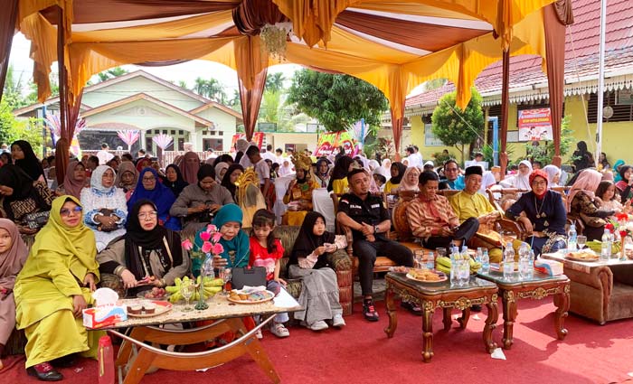 Suasana pelepasan siswa kelas VI SDN 130 Pekanbaru, Sabtu (8/6/2024).