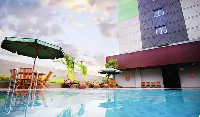 Ayola First Point Hotel meluncurkan paket spesial untuk para tamu.