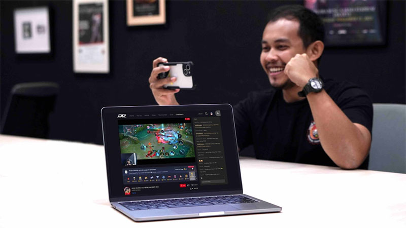 Telkomsel luncurkan fitur Live Streaming pada versi website dan aplikasi Android Dunia Games, memberikan pengalaman terbaik bermain game bagi seluruh pecinta gaming dan esports Tanah Air.