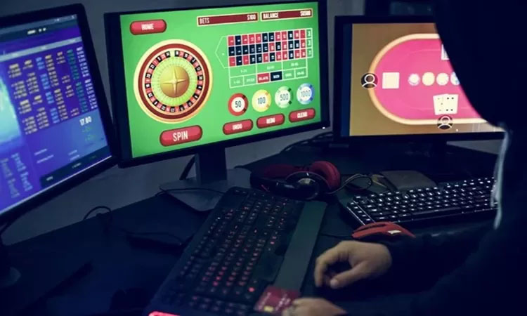 Ilustrasi Seseorang Sedang Bermain Judi Online