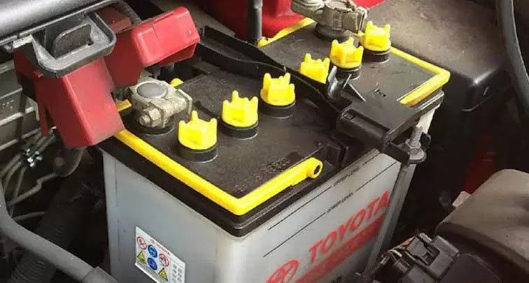Aki mobil juga perlu dirawat biar nggak gampang tekor.