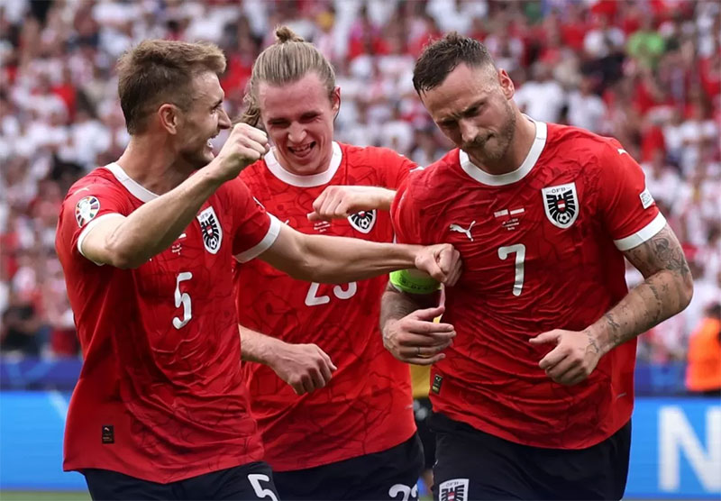 Austria meraih kemenangan krusial 3-1 atas Polandia di Berlin pada pertandingan Grup D Euro 2024.