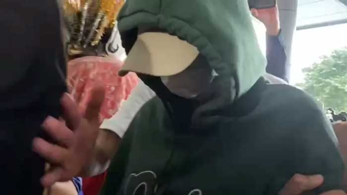 PA, perempuan yang ditangkap bersama Virgoun sedang mengonsumsi narkoba