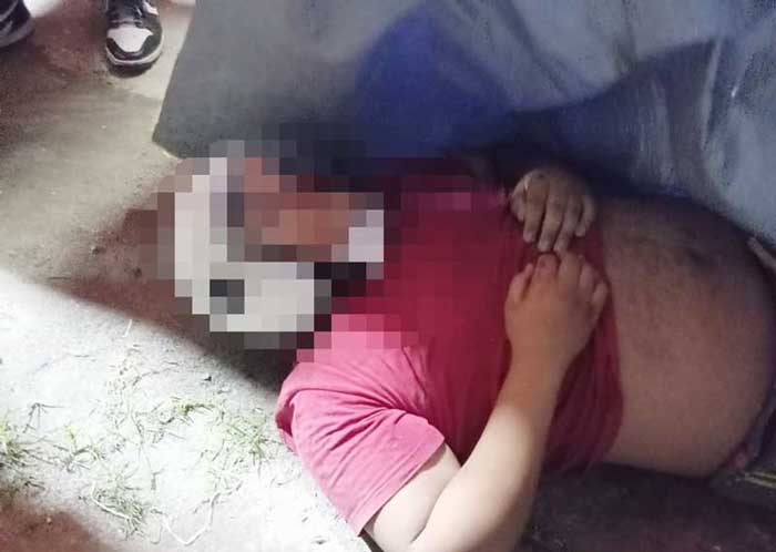 Korban meninggal akibat motor yang dikendarai masuk lobang menganga di Jalan Soebrantas Pekanbaru.