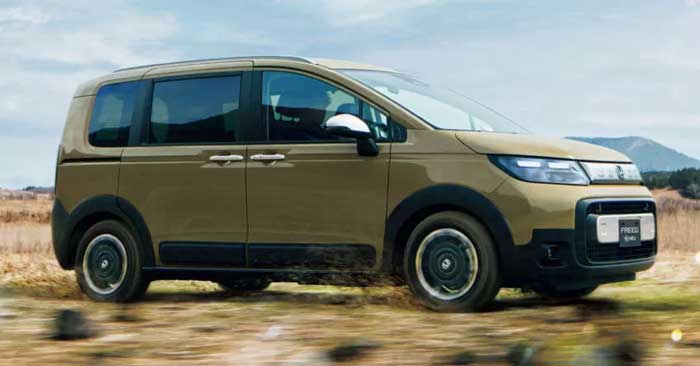 Honda Freed generasi terbaru varian Crosstar.