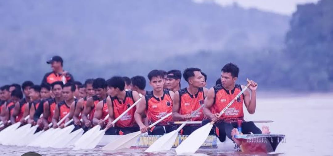 Jalur Juragan Kuantan Inspektorat Kuansing saat berpacu di salah satu gelanggang baru-baru ini.