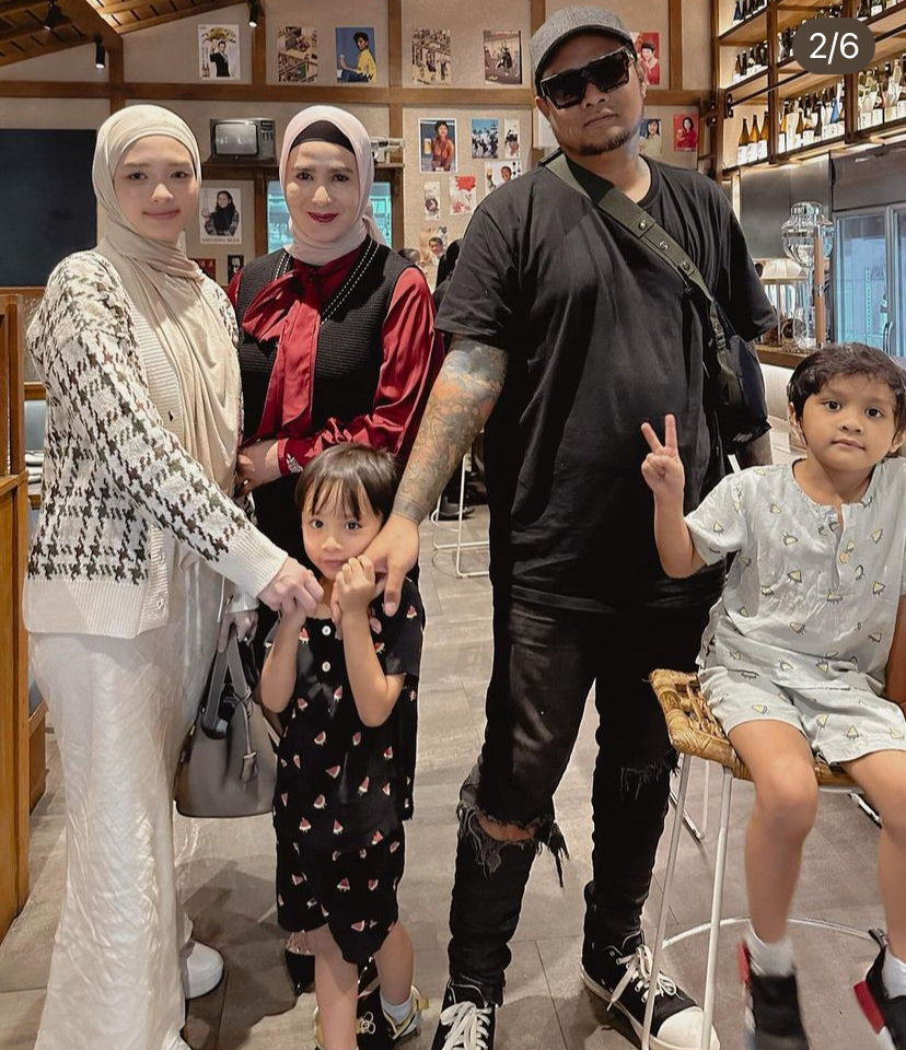INARA RUSLI DAN VIRGOUN