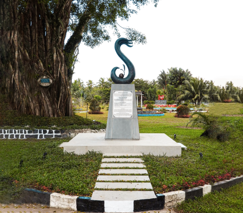 Monumen Pelopor Sejati di PT RSUP Divisi Perkebunan KM 09 yang baru saja diresmikan, Senin (8/7/2024).