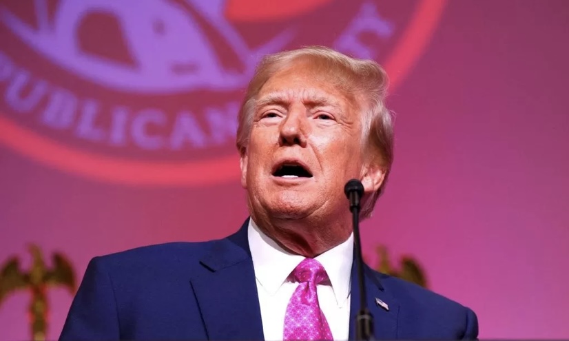 DONALD TRUMP