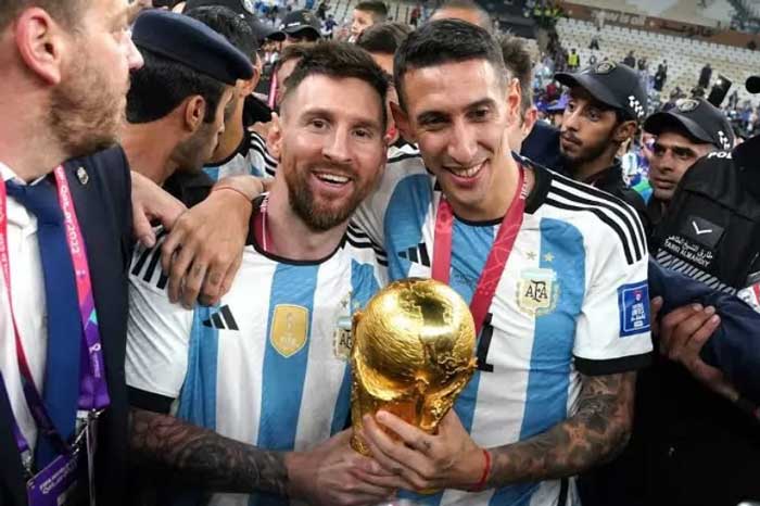 KERAS: Di Maria memberikan sebuah ultimatum kepada lawan mereka agar tidak membuat Lionel Messi marah.