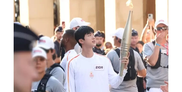 Kim Seok-jin BTS.