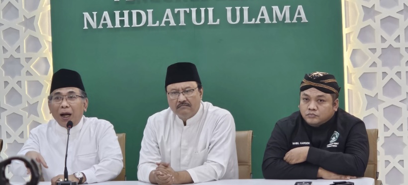 Ketua Umum Pengurus Besar Nahdlatul Ulama (PBNU) KH Yahya Cholil Staquf alias Gus Yahya bersama Sekjen PBNU Saifullah Yusuf alias Gus Ipul di Kantor Pusat PBNU, Jakarta Pusat, Selasa (16/7).