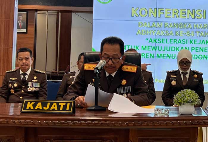 Kepala Kejati (Kajati) Riau Akmal Abbasm