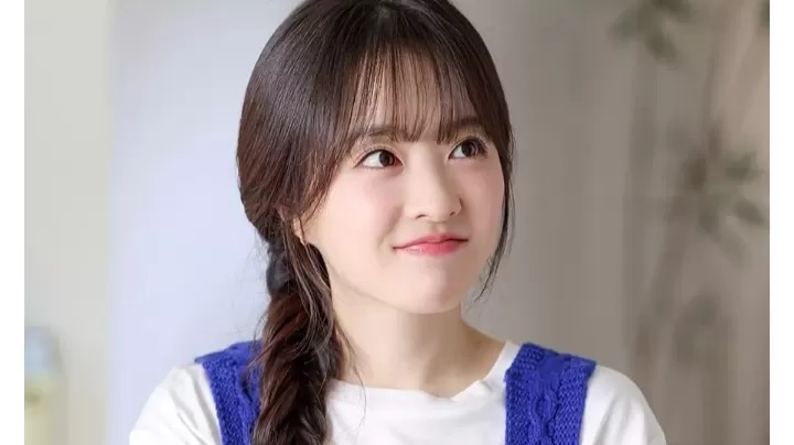 Park Bo-young.