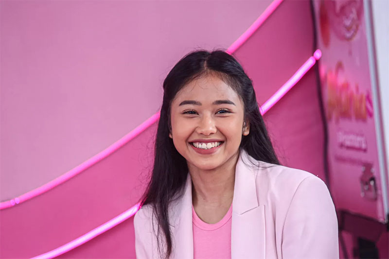 Atlet Olimpiade Gymnastic Rifda Irfanaluthfi