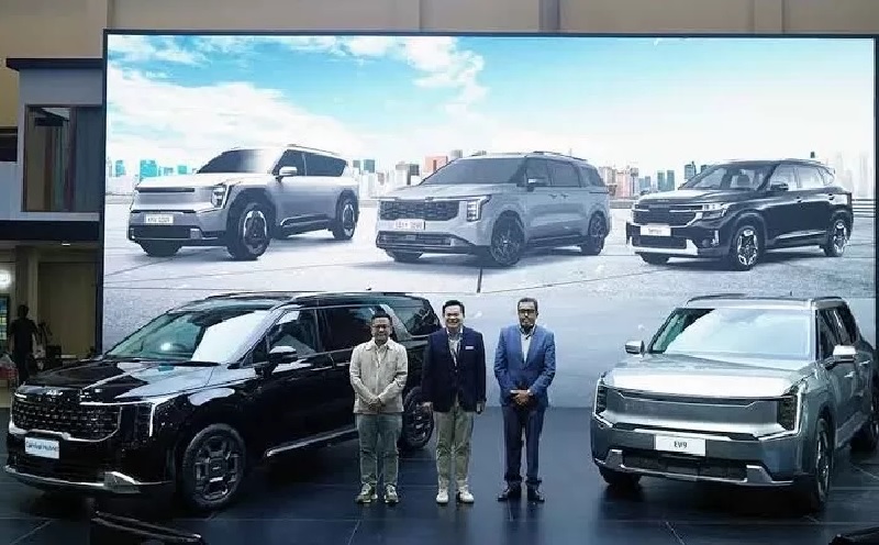 Transfomasi Kia luncurkan 3 model baru di GIIAS 2024.