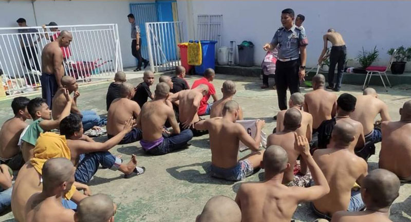 Para napi baru dikumpulkan di halanan Lapas Pekanbaru, Kamis (1/8/2024).