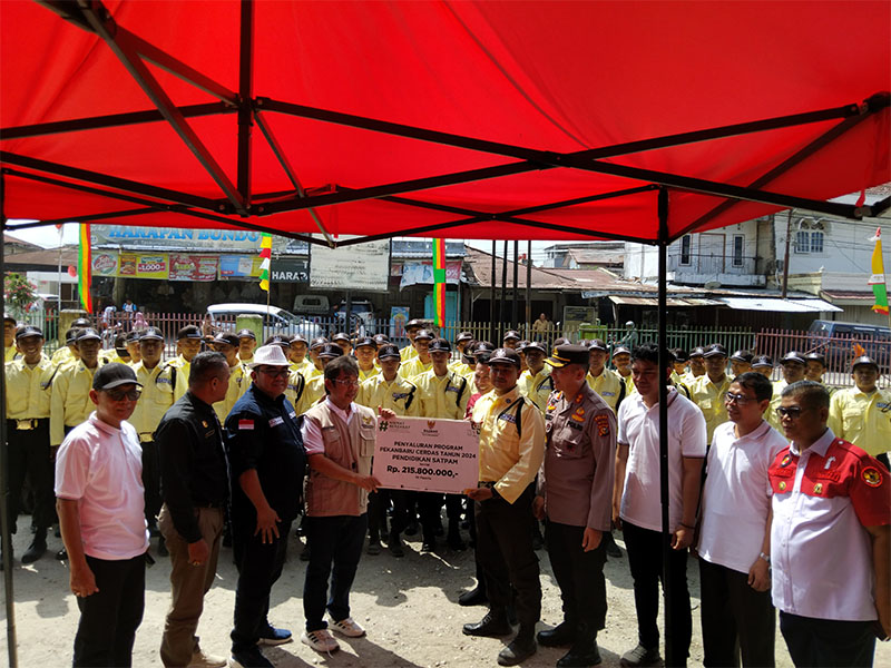 Puluhan personel Satpam mengikuti rangkaian pendidikan dan pelatihan kwalifikasi Gada Madya Pusdiklat PT Raja Perkasa Sakti bekerja sama dengan Kemenag dan Baznas Pekanbaru.