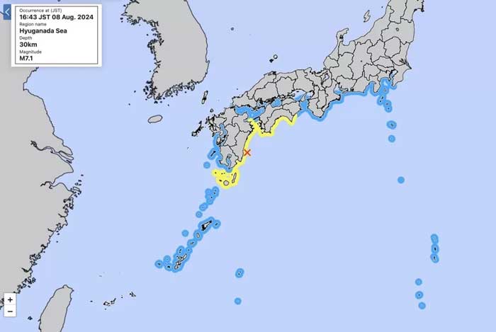 Ilustrasi peringatan tsunami ditampilkan dalam warna kuning, dikeluarkan setelah gempa bumi di Kyushu pada Kamis sore (8/8).