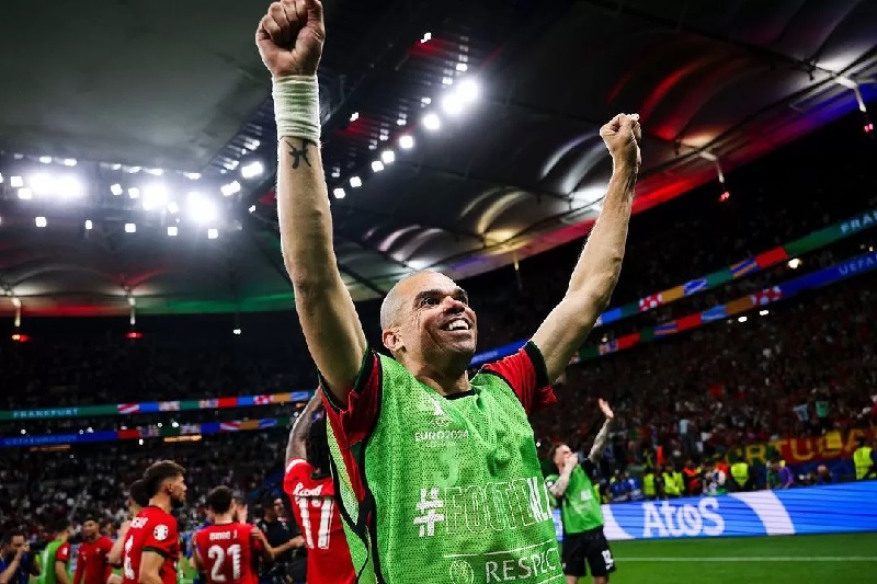 Kepler Laveran de Lima Ferreira alias Pepe saat bermain untuk Timnas Portugal.