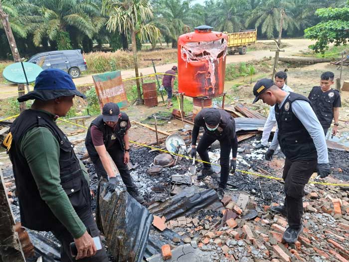 Personel Tim Labfor Polda Riau telah turun ke tempat kejadian peristiwa (TKP).