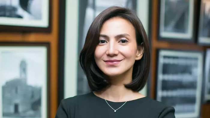 Wanda Hamidah.