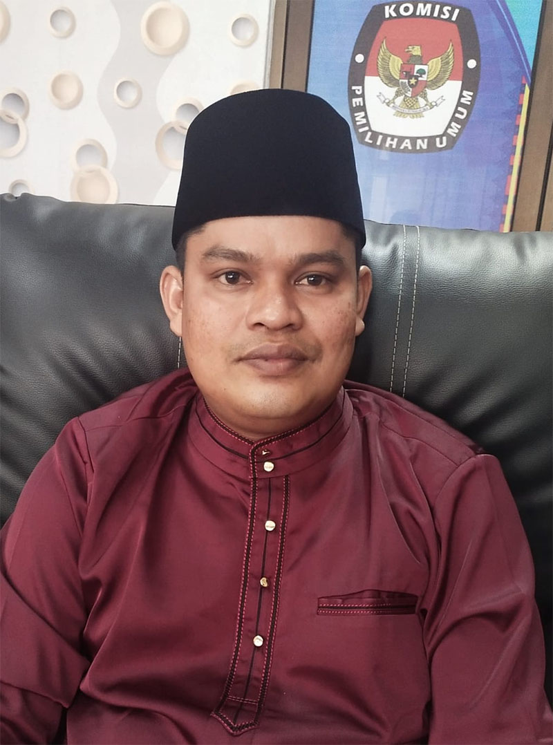 Komisioner KPU Bengkalis, Zulkifli