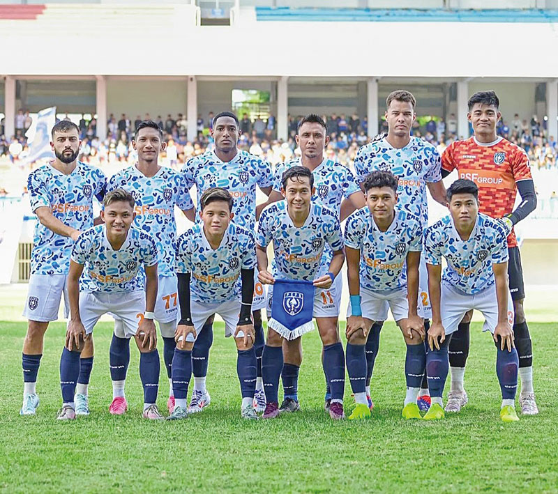 Pemain PSPS foto bersama jelang pertandingan, beberapa hari lalu.
