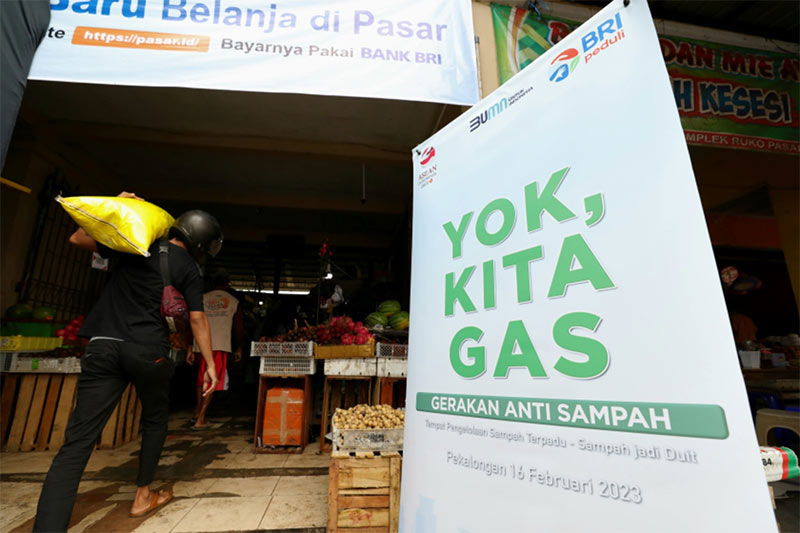 BRI mengajak masyarakat berperan aktif untuk mengurangi volume sampah melalui Gerakan BRI Peduli Yok Kita GAS (Gerakan Anti Sampah).